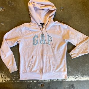 Really cute GAP zip up! Pink and blue pastel color way with white polka dots💘